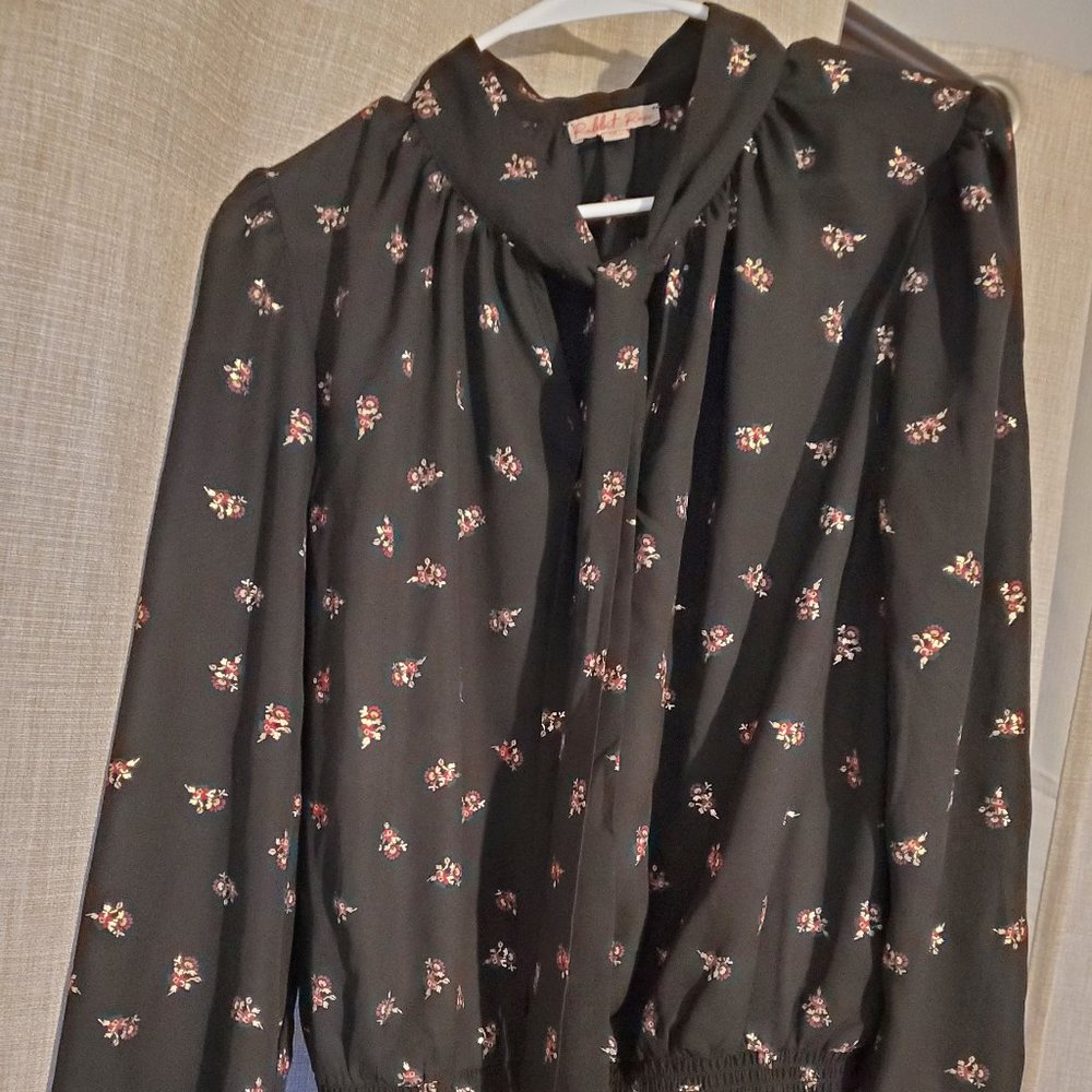 Bow tie blouse